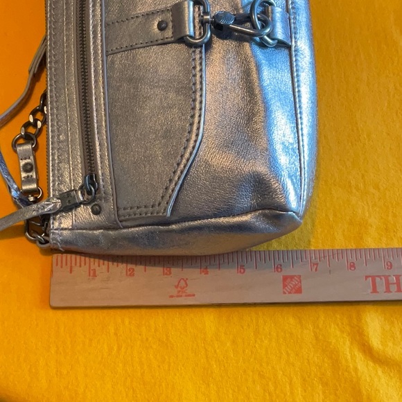 The Sak Pyrite Leather (Genuine) Crossbody/Shoulder Bag, Preowned - Picture 10 of 16